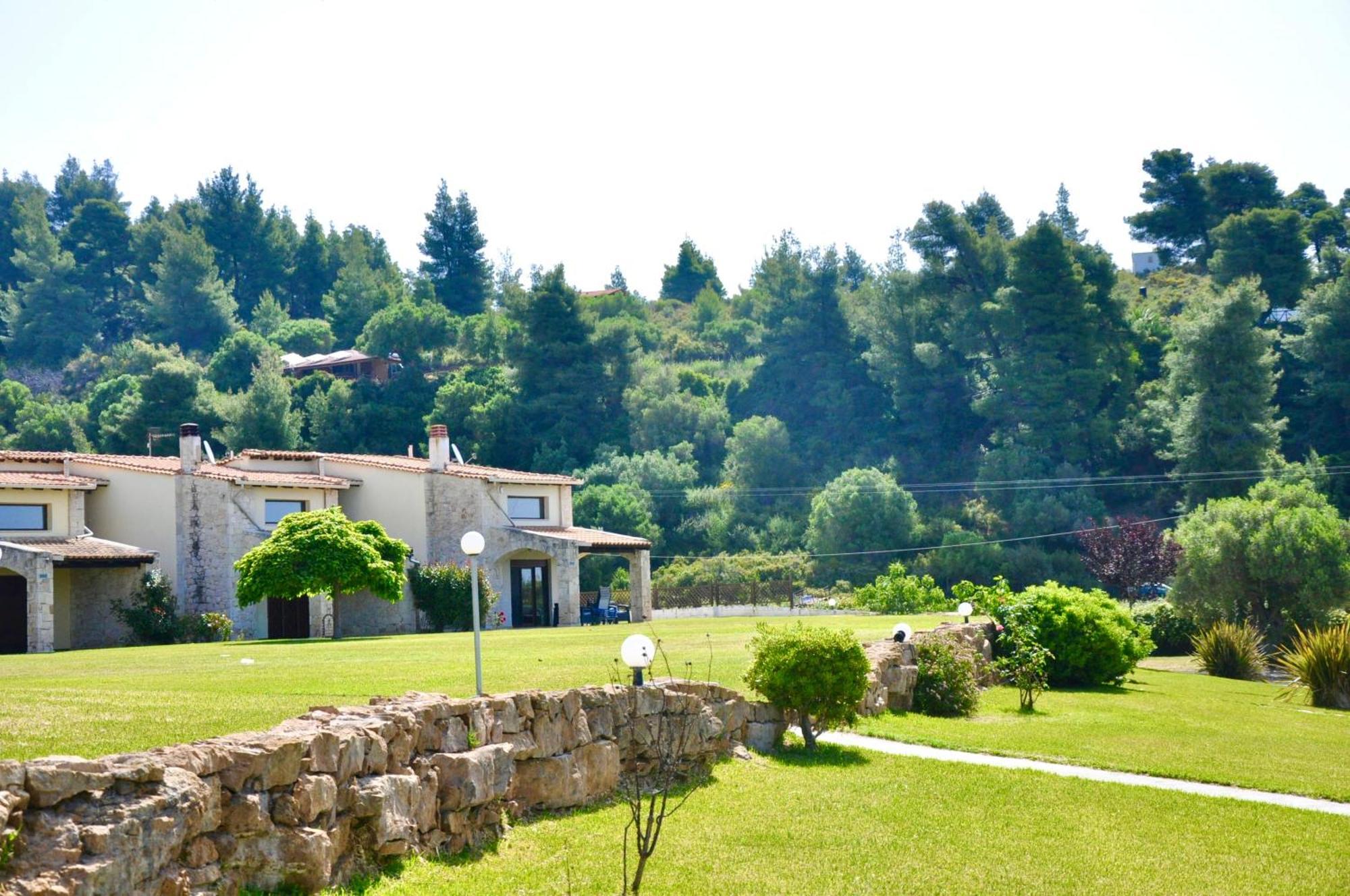 Stigmes Villas & Suites 尼尔斯吉尼 外观 照片