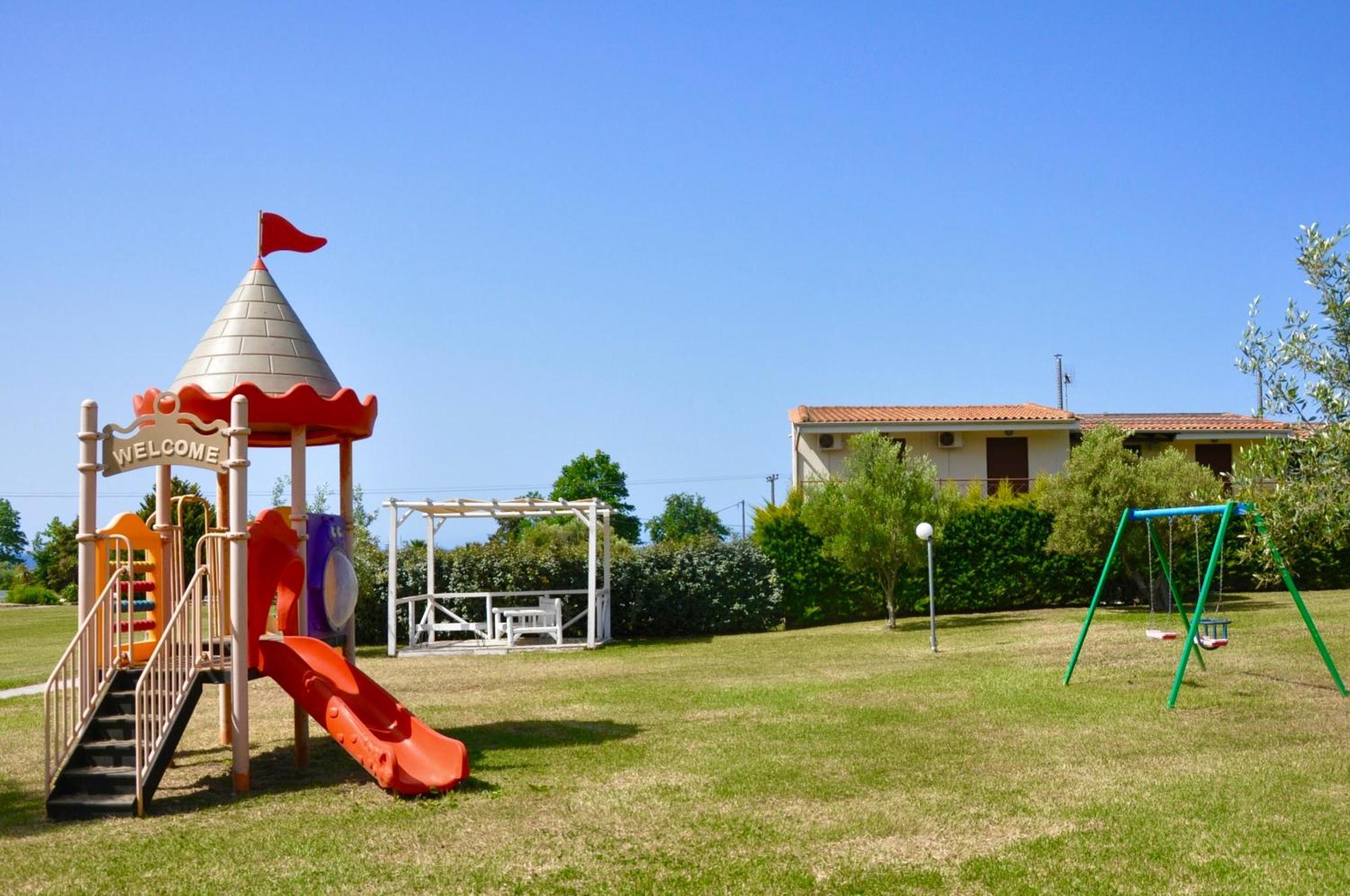 Stigmes Villas & Suites 尼尔斯吉尼 外观 照片