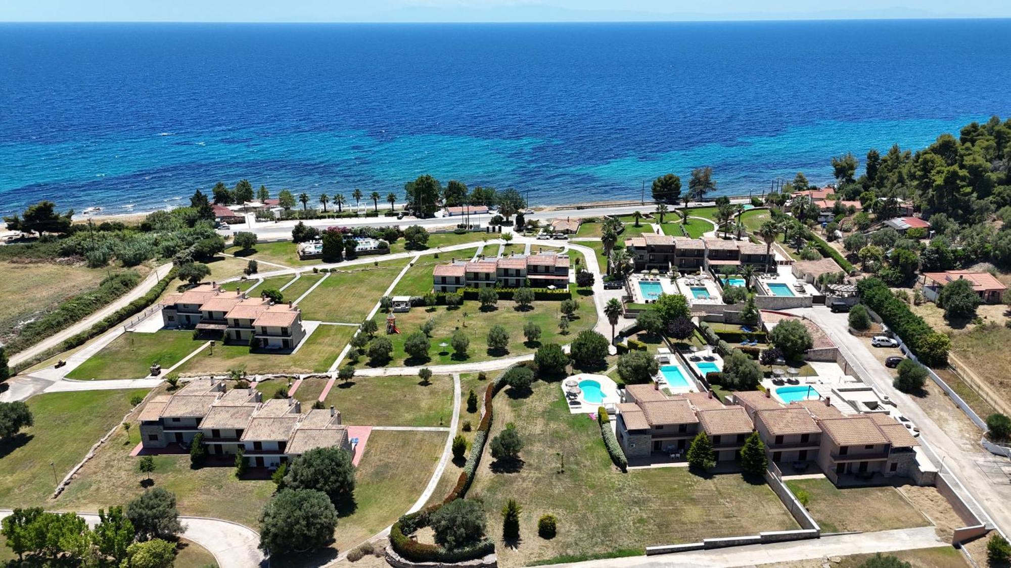 Stigmes Villas & Suites 尼尔斯吉尼 外观 照片